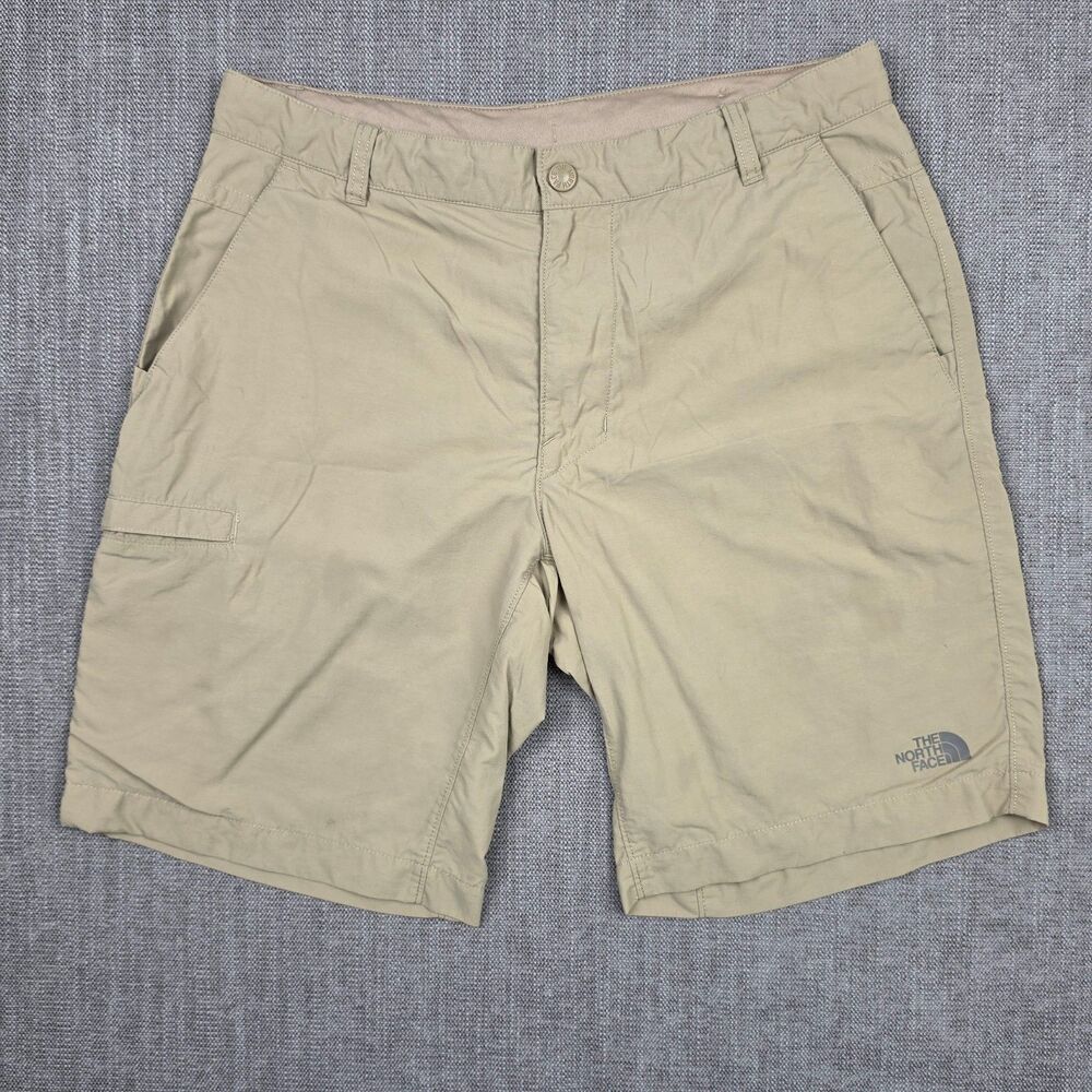 The North Face Men's Size 34 Beige Nylon Hiking Shorts Lightweight Cargo Pocket